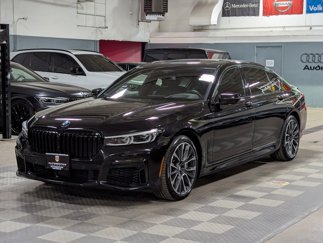 Used 2022 BMW 750i xDrive w/ M Sport Package image 1