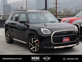 New 2025 MINI Cooper Countryman S E image 1