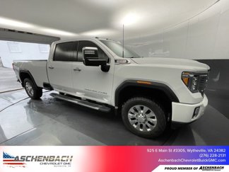 Used 2022 GMC Sierra 3500 Denali w/ Denali Ultimate Package image 1