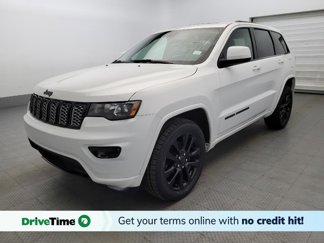 Used 2019 Jeep Grand Cherokee Altitude image 1