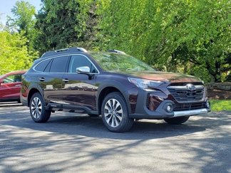 Used 2025 Subaru Outback Touring XT image 1