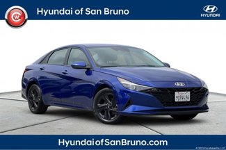 Certified 2023 Hyundai Elantra SEL image 1