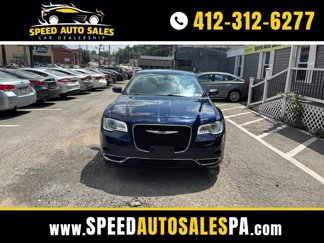 Used 2017 Chrysler 300 Limited image 1