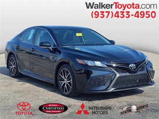Used 2024 Toyota Camry SE w/ Convenience Package image 1