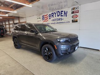 New 2025 Jeep Grand Cherokee L Limited w/ Black Appearance Package image 1