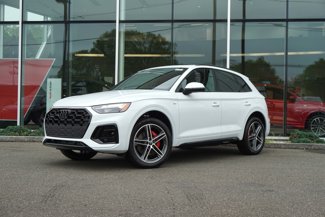 New 2025 Audi Q5 e Premium Plus image 1