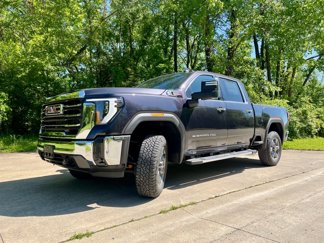 New 2025 GMC Sierra 2500 SLT w/ SLT Convenience Package image 1