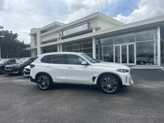 New 2026 BMW X5 sDrive40i w/ Climate Comfort Package image 1