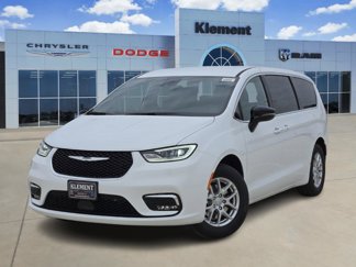New 2026 Chrysler Pacifica Select image 1
