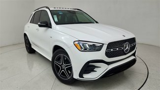 Used 2025 Mercedes-Benz GLE 450e 4MATIC image 1