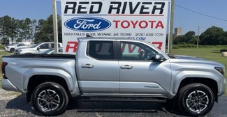 Used 2024 Toyota Tacoma TRD Sport image 1