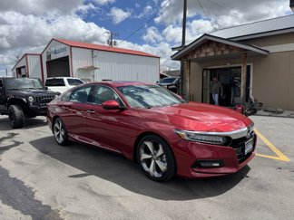 Used 2018 Honda Accord Touring image 1