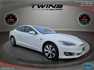 Used 2020 Tesla Model S Long Range Plus image 1