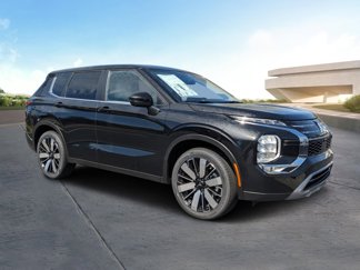 New 2025 Mitsubishi Outlander SE image 1