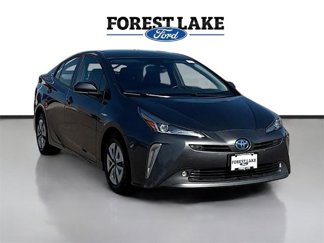 Used 2022 Toyota Prius XLE image 1