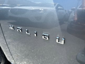 Used 2023 Chevrolet Malibu LT image 1