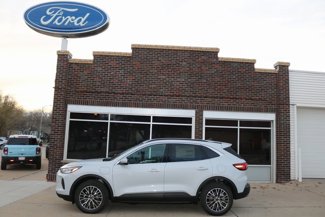 New 2025 Ford Escape SE image 1