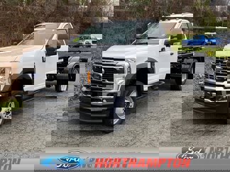 New 2025 Ford F550 4x4 Regular Cab Super Duty image 1