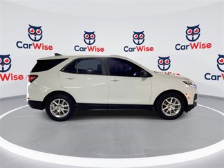 Used 2022 Chevrolet Equinox LS image 1