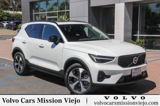 Certified 2025 Volvo XC40 B5 Plus w/ Protection Package Premier image 1