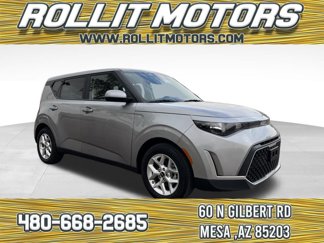 Used 2023 Kia Soul S image 1
