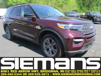 Certified 2023 Ford Explorer XLT w/ Equipment Group 202A image 1