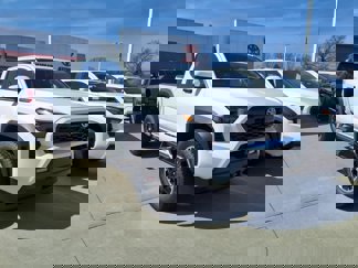 New 2025 Toyota Tacoma 4x4 Double Cab Hybrid image 1