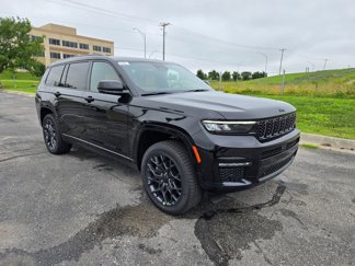 New 2025 Jeep Grand Cherokee L Summit image 1