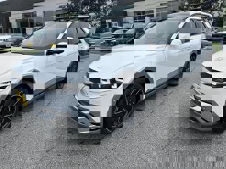 New 2025 Hyundai Ioniq 5 Limited image 1