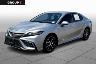 Certified 2023 Toyota Camry SE image 1