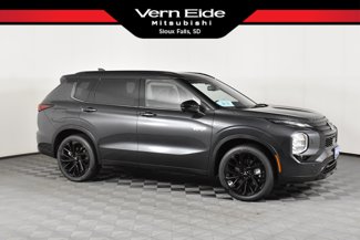 New 2025 Mitsubishi Outlander SEL Black Edition image 1