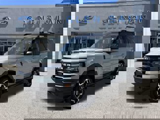 Used 2024 Ford Bronco Sport Outer Banks w/ Tech Package image 1
