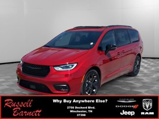 New 2026 Chrysler Pacifica Limited image 1
