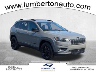 Used 2023 Jeep Cherokee Altitude Lux image 1
