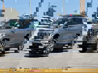 New 2025 GMC Acadia Denali w/ LPO, Floor Liner Package image 1