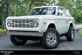 Used 2024 Ford Bronco Black Diamond image 1