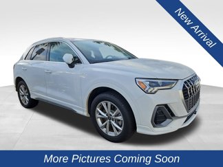 Used 2023 Audi Q3 2.0T Premium image 1