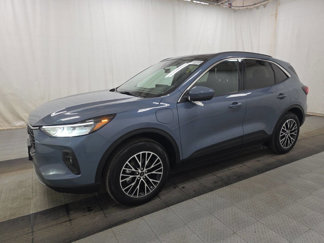 Used 2024 Ford Escape SE image 1