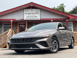 Used 2024 Hyundai Elantra SEL image 1
