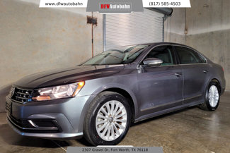 Used 2016 Volkswagen Passat 1.8T SE image 1