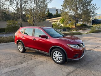 Used 2016 Nissan Rogue S image 1