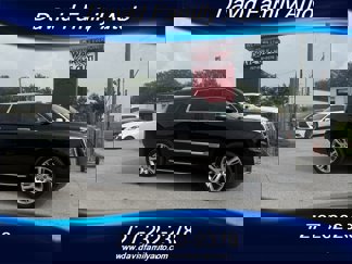 Used 2017 Cadillac Escalade Luxury image 1