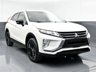 Used 2020 Mitsubishi Eclipse Cross LE image 1