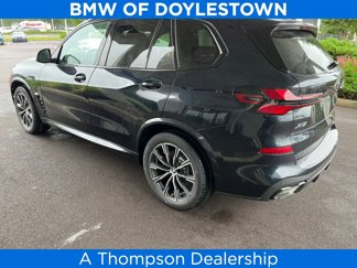 New 2026 BMW X5 xDrive40i w/ M Sport Package image 1