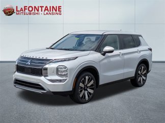 New 2025 Mitsubishi Outlander SE image 1