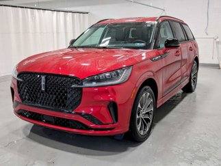 New 2025 Lincoln Aviator AWD w/ Jet Appearance Package image 1