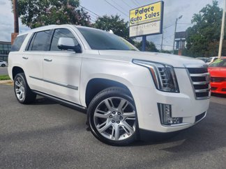 Used 2018 Cadillac Escalade Premium Luxury image 1