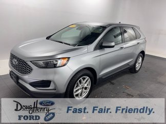 Used 2023 Ford Edge SEL image 1