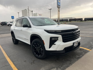 New 2026 Chevrolet Traverse LT image 1