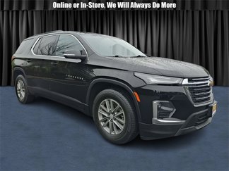 Used 2023 Chevrolet Traverse LT image 1
